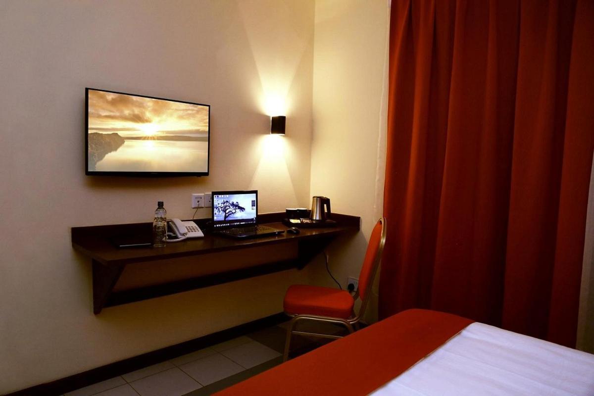 Qaribu Inn Nairobi Exterior photo